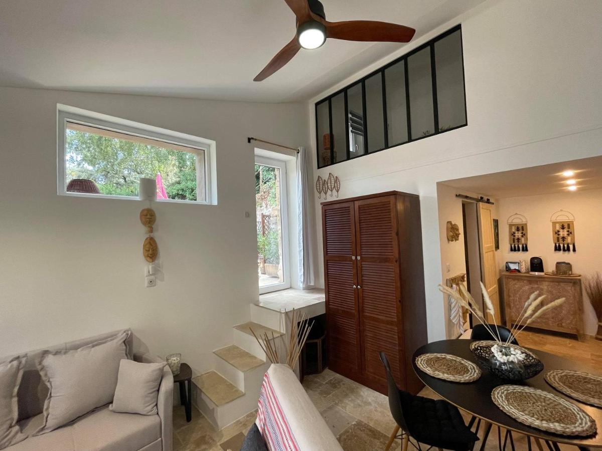 Jolie Annexe Du Mas Dans Le Coeur De La Garrigue Nimoise Villa Nîmes Buitenkant foto