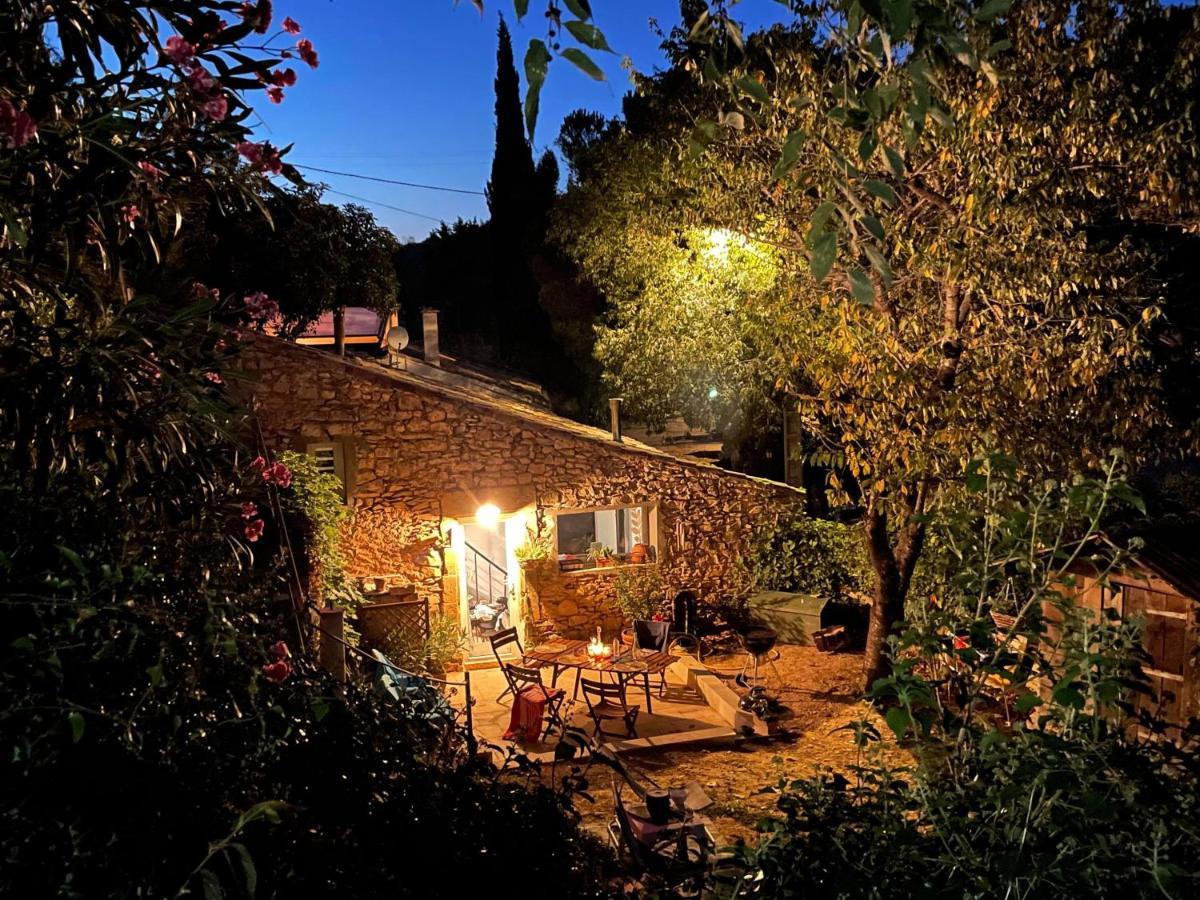Jolie Annexe Du Mas Dans Le Coeur De La Garrigue Nimoise Villa Nîmes Buitenkant foto