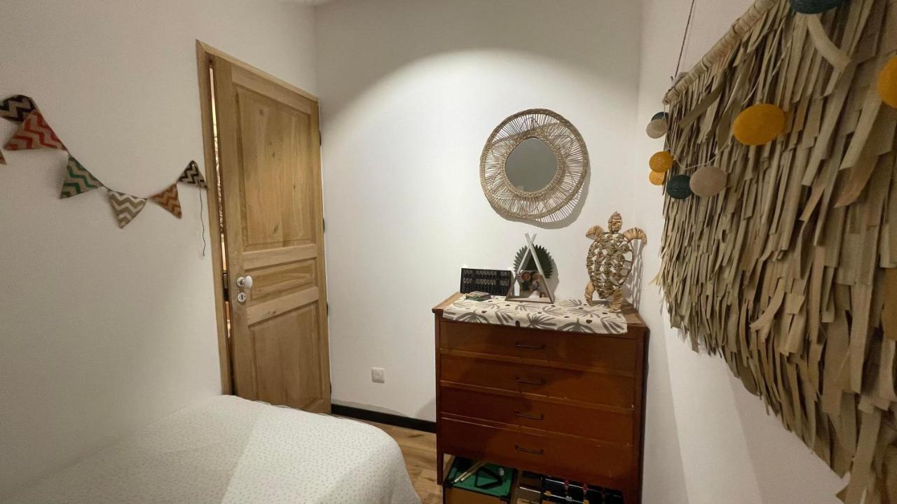 Jolie Annexe Du Mas Dans Le Coeur De La Garrigue Nimoise Villa Nîmes Buitenkant foto