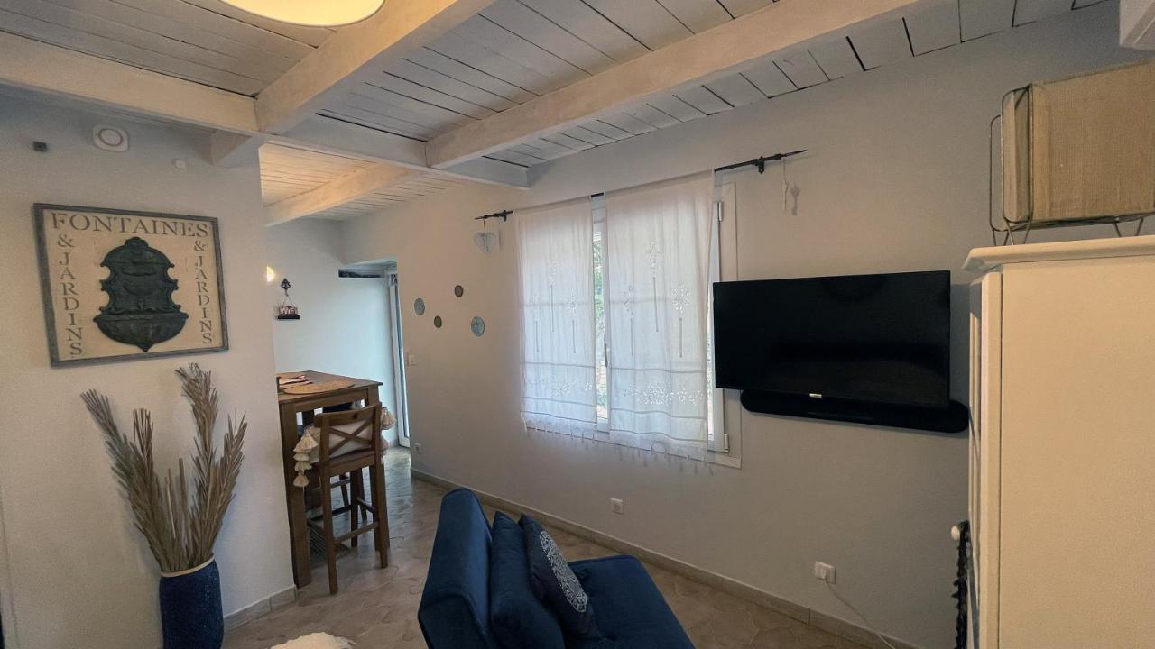 Jolie Annexe Du Mas Dans Le Coeur De La Garrigue Nimoise Villa Nîmes Buitenkant foto